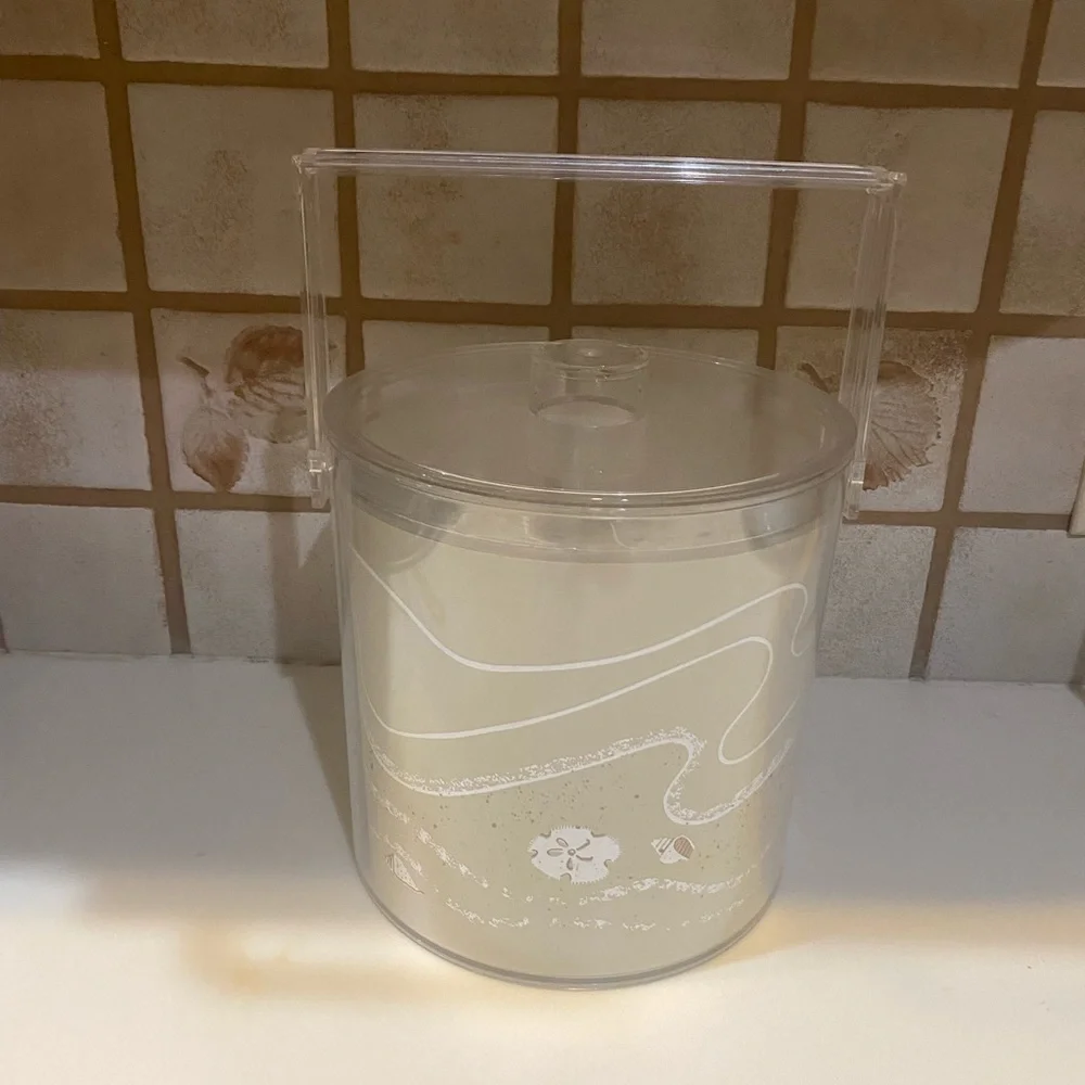 Vintage Stotter Lucite Ice Bucket Beach Seashell Design 1980s